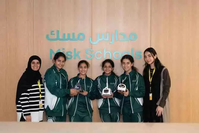 Riyadh के मिस्क स्कूल्स में रोबोटिक्स और AI वर्कशॉप, स्टूडेंट्स ने सीखी नई तकनीकें Riyadh के मिस्क स्कूल्स में रोबोटिक्स और AI वर्कशॉप, स्टूडेंट्स ने सीखी नई तकनीकें