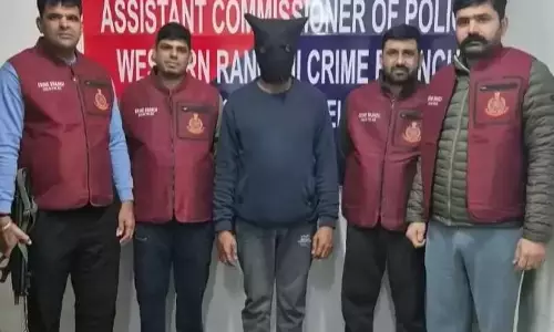 New Delhi: अंतरराज्यीय वाहन चोर गिरोह का पर्दाफाश New Delhi: अंतरराज्यीय वाहन चोर गिरोह का पर्दाफाश
