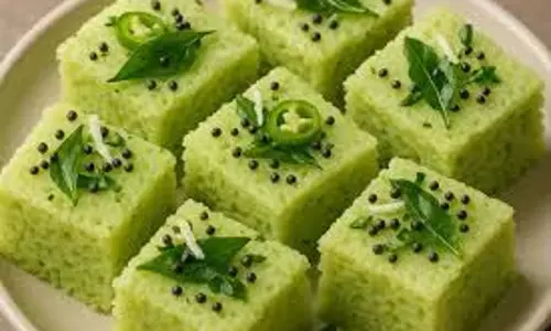 Mooli Patta Dhokla : हरे साग से बनाएं टेस्टी नाश्ता Mooli Patta Dhokla : हरे साग से बनाएं टेस्टी नाश्ता