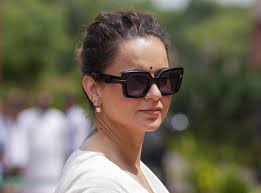 Kangana के खिलाफ मानहानि केस: कोर्ट ने सुनवाई 5 जनवरी तक के लिए टाल दी