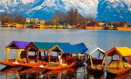 Jammu-Kashmir: गहराया भारी संकट, चपेट में कई इलाके
