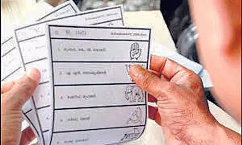 Malout में बैलेट पेपर छीनने की घटना के एक दिन बाद, दंगे का मामला दर्ज किया गया Malout में बैलेट पेपर छीनने की घटना के एक दिन बाद, दंगे का मामला दर्ज किया गया
