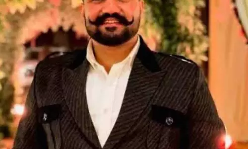 Mohali में कबड्डी टूर्नामेंट के दौरान टीम प्रमोटर की गोली मारकर हत्या कर दी गई Mohali में कबड्डी टूर्नामेंट के दौरान टीम प्रमोटर की गोली मारकर हत्या कर दी गई