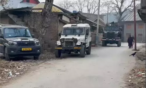 Jammu-Kashmi: 7 जिलों में सुबह-सुबह CIK की Raid, मचा हड़कंप