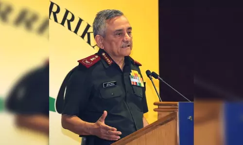 विजय दिवस: 1971 युद्ध की अमर कहानी, 93,000 पाकिस्तानी सैनिकों ने किया था आत्मसमर्पण विजय दिवस: 1971 युद्ध की अमर कहानी, 93,000 पाकिस्तानी सैनिकों ने किया था आत्मसमर्पण