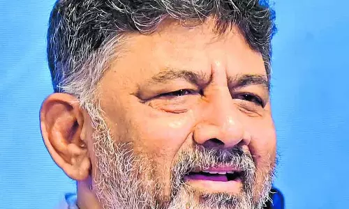 वरिष्ठ नेताओं से मुलाकात : D.K. Shivakumar वरिष्ठ नेताओं से मुलाकात : D.K. Shivakumar