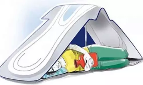 Karnataka : महिला छात्रों को सफाई किट नहीं बांटे गए, लड़कियां क्लास से छुट्टी ले रही है Karnataka : महिला छात्रों को सफाई किट नहीं बांटे गए, लड़कियां क्लास से छुट्टी ले रही है