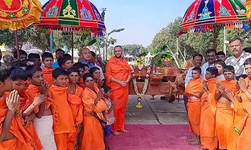 Shira : सड़क निर्माण उत्सव शुरू हुआ Shira : सड़क निर्माण उत्सव शुरू हुआ