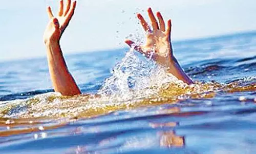 Jaipur: इलाज से निराश युवक ने किया आत्मघाती प्रयास Jaipur: इलाज से निराश युवक ने किया आत्मघाती प्रयास