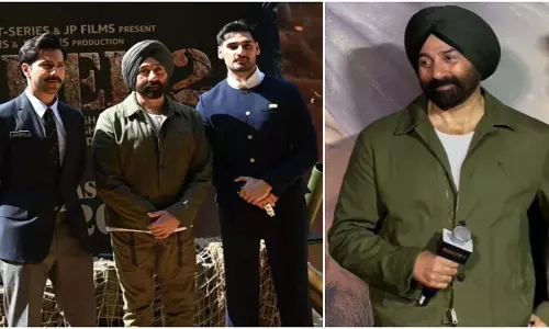 Border 2: टीज़र लॉन्च इवेंट में सनी देओल की आंखों में आंसू आ गए Border 2: टीज़र लॉन्च इवेंट में सनी देओल की आंखों में आंसू आ गए