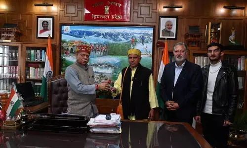 Himachal के राज्यपाल ने जलवायु परिवर्तन पर बच्चों की फिल्म देखी Himachal के राज्यपाल ने जलवायु परिवर्तन पर बच्चों की फिल्म देखी
