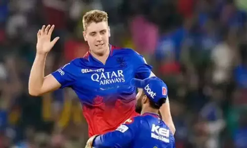 IPL 2026 नीलामी: KKR ने कैमरन ग्रीन को ₹25.20 करोड़ में खरीदा IPL 2026 नीलामी: KKR ने कैमरन ग्रीन को ₹25.20 करोड़ में खरीदा