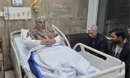 Chandigarh: पंचायत मंत्री ऑपरेशन के बाद अस्पताल में, हालचाल ठीक Chandigarh: पंचायत मंत्री ऑपरेशन के बाद अस्पताल में, हालचाल ठीक
