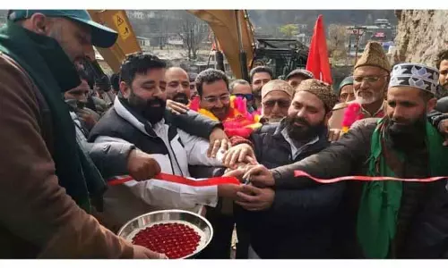 विधायक ने GDC मंडी सड़क पर काम शुरू करवाया