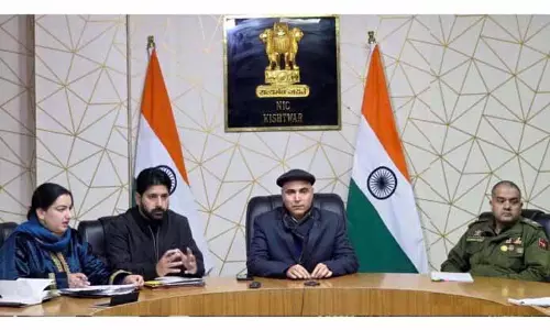 DC ने बाल श्रम के नियमन और रोकथाम के उपायों की समीक्षा की