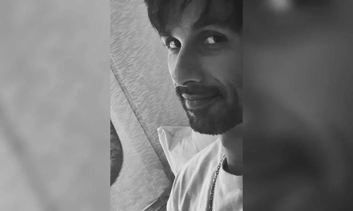 Shahid Kapoor ने उड़ानों के अनुभव पर साझा किया मज़ेदार विचार Shahid Kapoor ने उड़ानों के अनुभव पर साझा किया मज़ेदार विचार