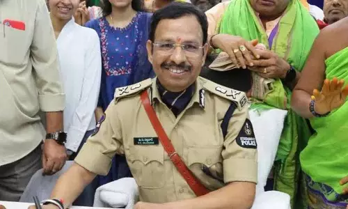 Sajjanar ने बुजुर्ग माता-पिता के साथ दुर्व्यवहार के खिलाफ चेतावनी दी है
