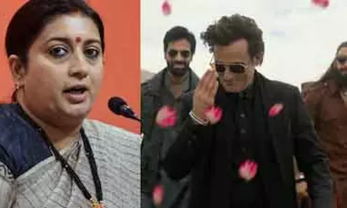 Smriti Irani ने इंस्टाग्राम पर अक्षय खन्ना की कॉमिक परफॉर्मेंस की तारीफ की