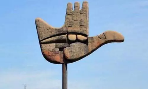Chandigarh में कचरा फैलाने पर 13 हज़ार रुपये का चालान