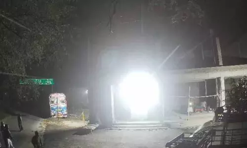 Amritsar: जबरन वसूली की कोशिश, अज्ञात लोगों ने गाड़ियों में आग लगा दी