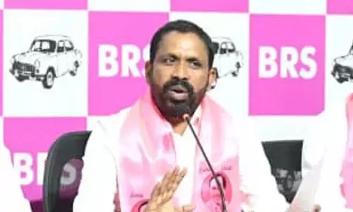BRS कृषि है.. कांग्रेस बंदूक संस्कृति है: एरोला श्रीनिवास