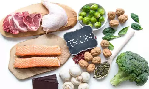 Iron वाले फूड्स: कई शानदार स्वास्थ्य लाभों के लिए इन्हें रोज़ खाएं Iron वाले फूड्स: कई शानदार स्वास्थ्य लाभों के लिए इन्हें रोज़ खाएं