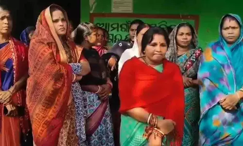 Odisha: नाबालिग लड़की को अगवा कर जबरन शादी के लिए ले जाया गया Odisha: नाबालिग लड़की को अगवा कर जबरन शादी के लिए ले जाया गया