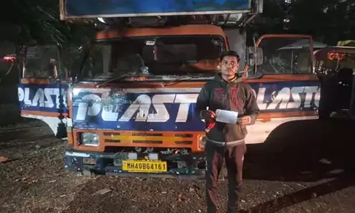 शराब पीकर गाड़ी चलाने वाले 12 वाहन चालकों का कटा 1.35 लाख का जुर्माना शराब पीकर गाड़ी चलाने वाले 12 वाहन चालकों का कटा 1.35 लाख का जुर्माना