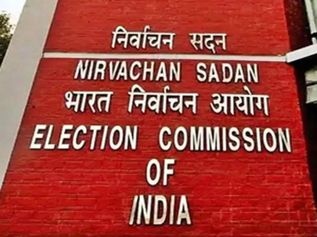गुजरात ने एसआईआर प्रक्रिया में किया शानदार प्रदर्शन गुजरात ने एसआईआर प्रक्रिया में किया शानदार प्रदर्शन