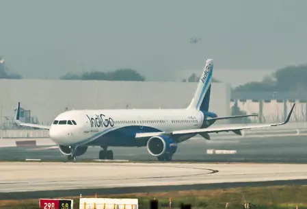 IndiGo: बढ़ती ठंड और कोहरे को लेकर इंडिगो की नई ट्रैवल एडवाइजरी IndiGo: बढ़ती ठंड और कोहरे को लेकर इंडिगो की नई ट्रैवल एडवाइजरी
