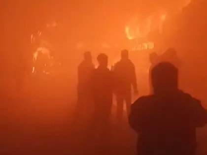 दिल्ली-आगरा एक्सप्रेसवे हादसे में मृतकों के परिजनों को 2 लाख की सहायता दिल्ली-आगरा एक्सप्रेसवे हादसे में मृतकों के परिजनों को 2 लाख की सहायता