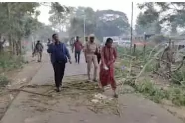 हिंसा प्रभावित Malkangiri में हालात सामान्य हुए; इंटरनेट सेवाएं बहाल की गईं हिंसा प्रभावित Malkangiri में हालात सामान्य हुए; इंटरनेट सेवाएं बहाल की गईं