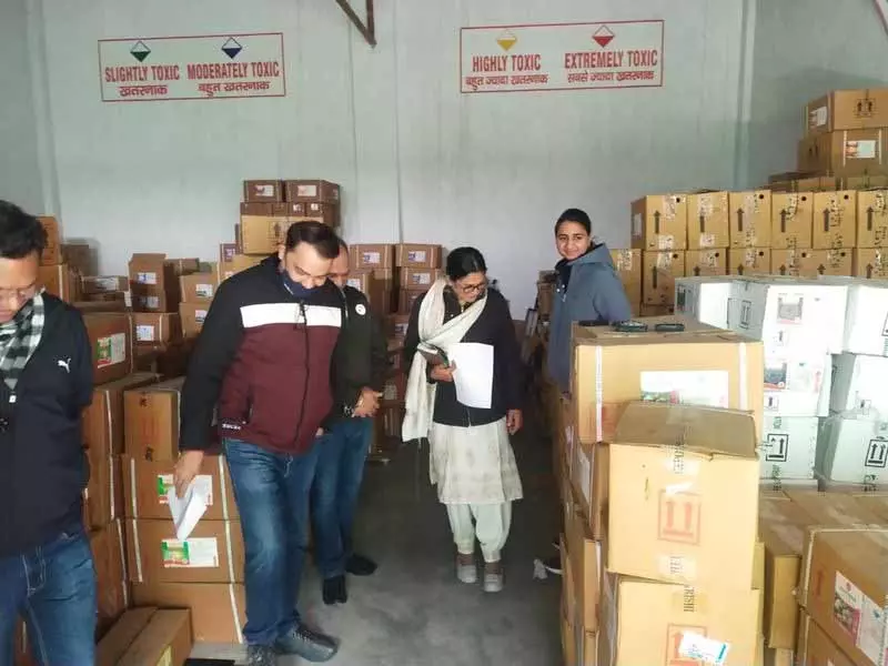 Hisar में बीज और खाद कंपनियों को कारण बताओ नोटिस जारी किए गए Hisar में बीज और खाद कंपनियों को कारण बताओ नोटिस जारी किए गए