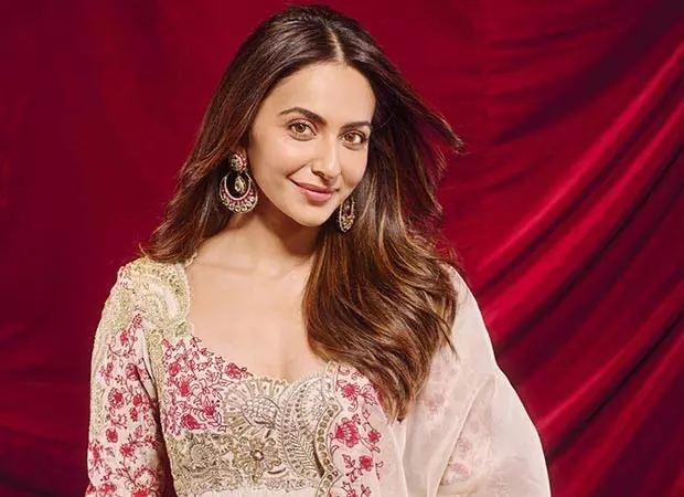 Rakul Preet Singh ने अपने लुक्स के बारे में गुमराह करने वाले दावों पर पलटवार किया Rakul Preet Singh ने अपने लुक्स के बारे में गुमराह करने वाले दावों पर पलटवार किया