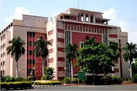 Bhopal: सरकारी कर्मचारियों के लिए खुशखबरी, भेदभाव हुआ समाप्त Bhopal: सरकारी कर्मचारियों के लिए खुशखबरी, भेदभाव हुआ समाप्त