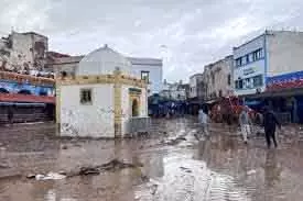 मोरक्को में भारी बारिश और बाढ़ से 37 लोगों की मौत। मोरक्को में भारी बारिश और बाढ़ से 37 लोगों की मौत।