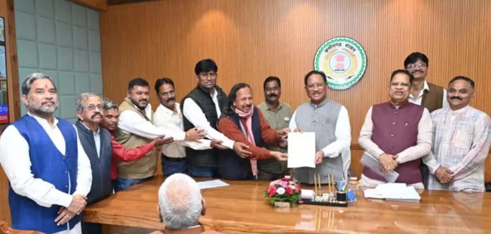 बिलासपुर में हवाई सुविधाओं को और बेहतर बनाने की मांग बिलासपुर में हवाई सुविधाओं को और बेहतर बनाने की मांग