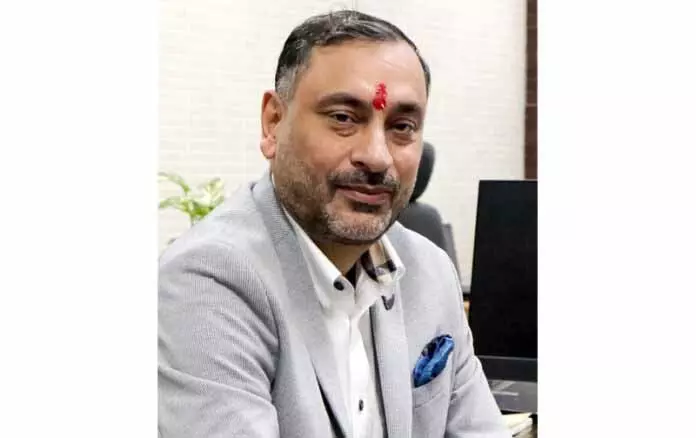 प्रोफेसर परिक्षत मनहास ने CEC के कामकाज की समीक्षा की प्रोफेसर परिक्षत मनहास ने CEC के कामकाज की समीक्षा की