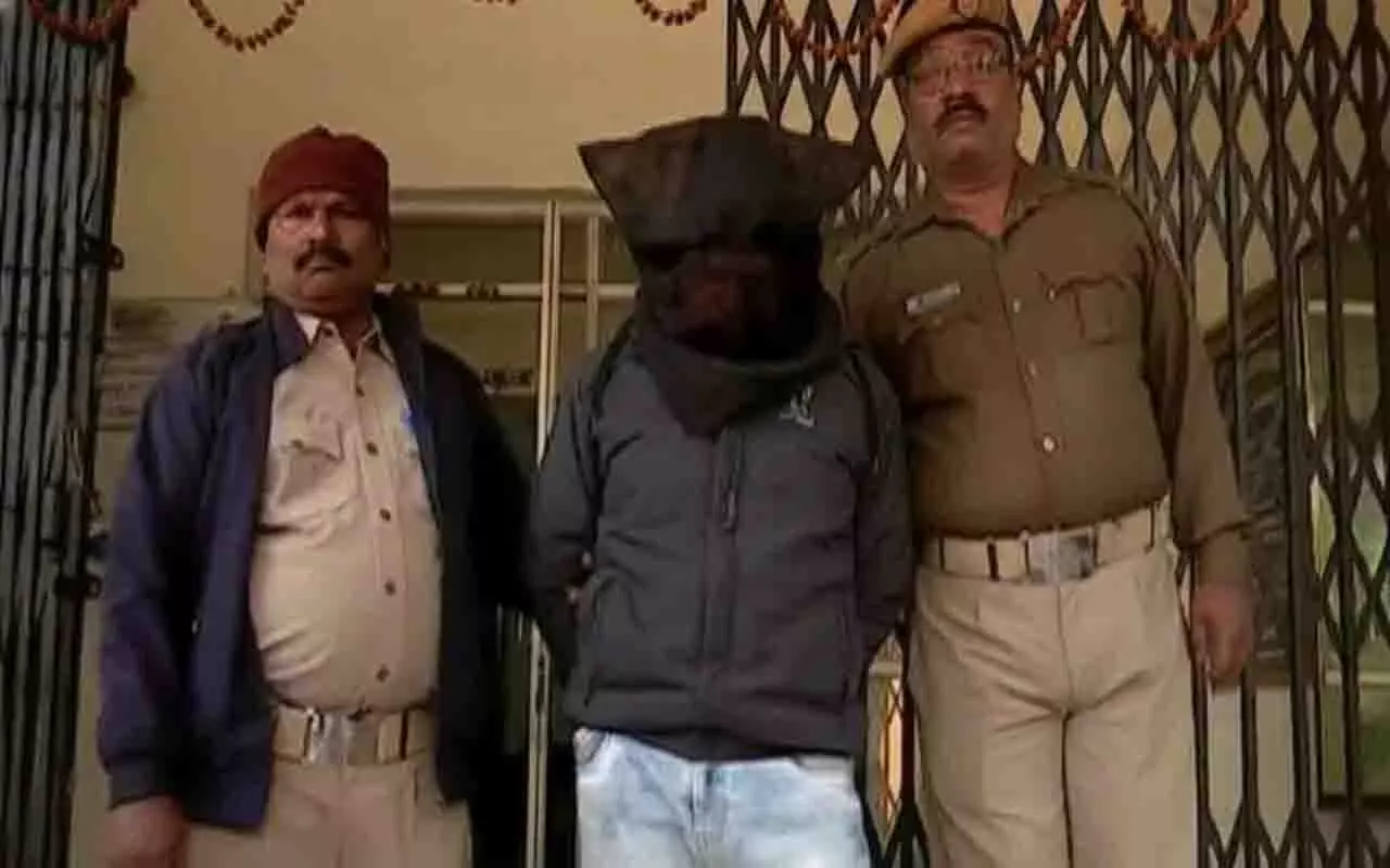 Odisha में नौकरी के नाम पर ठगी, एक आरोपी गिरफ्तार Odisha में नौकरी के नाम पर ठगी, एक आरोपी गिरफ्तार