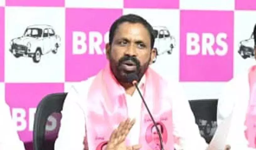 BRS कृषि है.. कांग्रेस बंदूक संस्कृति है: एरोला श्रीनिवास BRS कृषि है.. कांग्रेस बंदूक संस्कृति है: एरोला श्रीनिवास