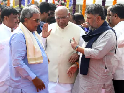 Congress: ग्रैंड ओल्ड पार्टी पर क्षत्रपों की पकड़ Congress: ग्रैंड ओल्ड पार्टी पर क्षत्रपों की पकड़