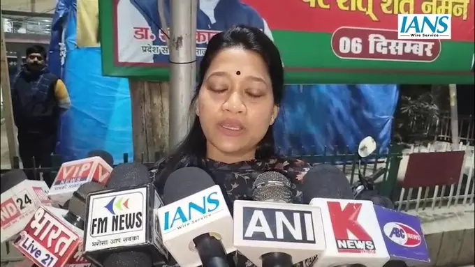 रायबरेली में सर्दी से राहत की तैयारी तेज, नाइट शेल्टर और अलाव स्थलों का डीएम ने किया निरीक्षण रायबरेली में सर्दी से राहत की तैयारी तेज, नाइट शेल्टर और अलाव स्थलों का डीएम ने किया निरीक्षण