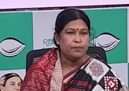 धौली रेप कांड पर बीजेडी का हमला, महिलाओं की सुरक्षा में नाकामी का आरोप धौली रेप कांड पर बीजेडी का हमला, महिलाओं की सुरक्षा में नाकामी का आरोप