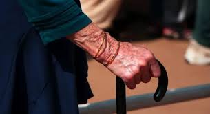 old-age home में दुर्व्यवहार की शिकायत करने पर 90 साल की महिला पर हमला किया गया