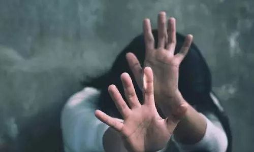 घर लौट रही दो लड़कियों के साथ रेप, दरिंदों को पुलिस ने दबोचा