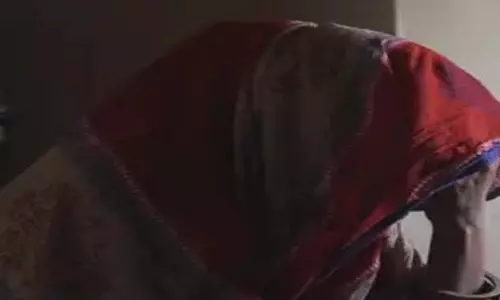 मेला गई किशोरी के साथ गैंगरेप, जंगल में बदहवास हालत में मिली