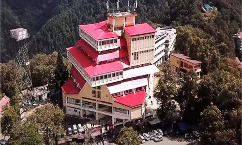 Shimla: HPU के अधीन निजी बीएड कालेजों में खाली रह गईं 1019 सीटें Shimla: HPU के अधीन निजी बीएड कालेजों में खाली रह गईं 1019 सीटें