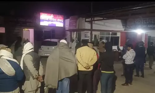 पति ने पत्नी और दो बेटियों की हत्या कर शव को गड्ढे में दबाया, खौफनाक वारदात का खुलासा पति ने पत्नी और दो बेटियों की हत्या कर शव को गड्ढे में दबाया, खौफनाक वारदात का खुलासा
