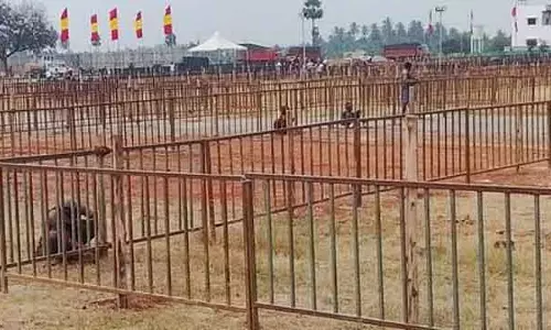 कल पेरुंदुरई में विजय का कैंपेन: पुलिस ने कड़ी पाबंदियां लगाई कल पेरुंदुरई में विजय का कैंपेन: पुलिस ने कड़ी पाबंदियां लगाई