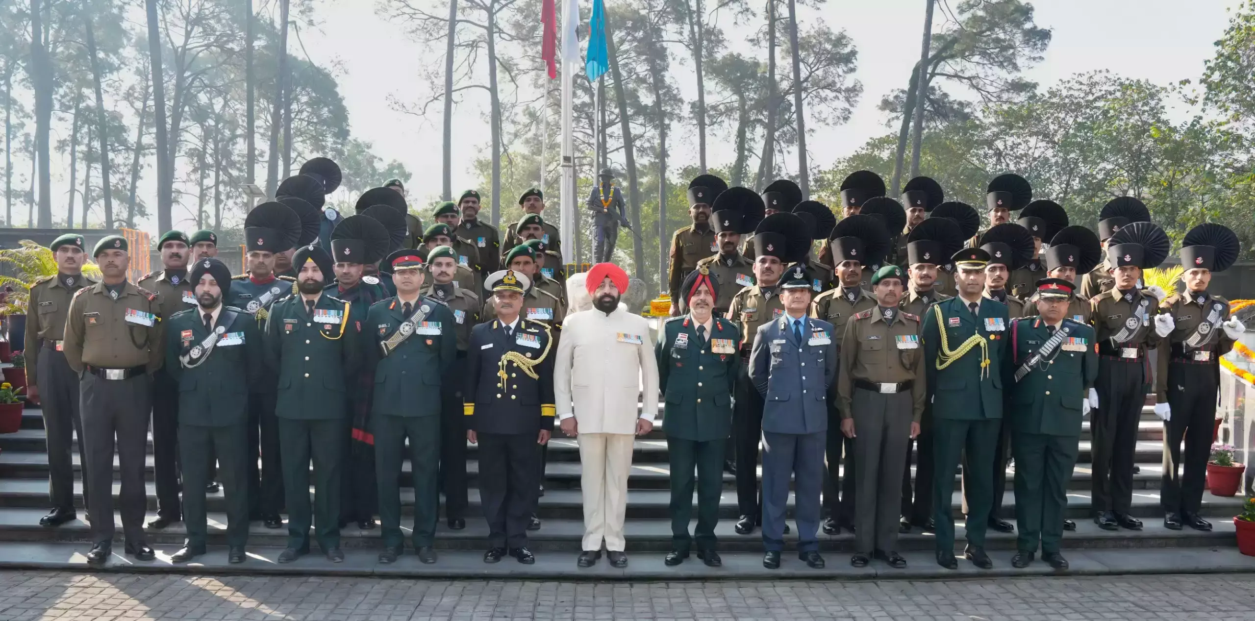 Dehradun: विजय दिवस केवल उत्सव नहीं, आत्ममंथन का अवसर: राज्यपाल गुरमीत सिंह Dehradun: विजय दिवस केवल उत्सव नहीं, आत्ममंथन का अवसर: राज्यपाल गुरमीत सिंह